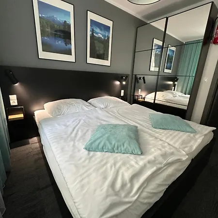 Magia Z Bezplatnym Parkingiem