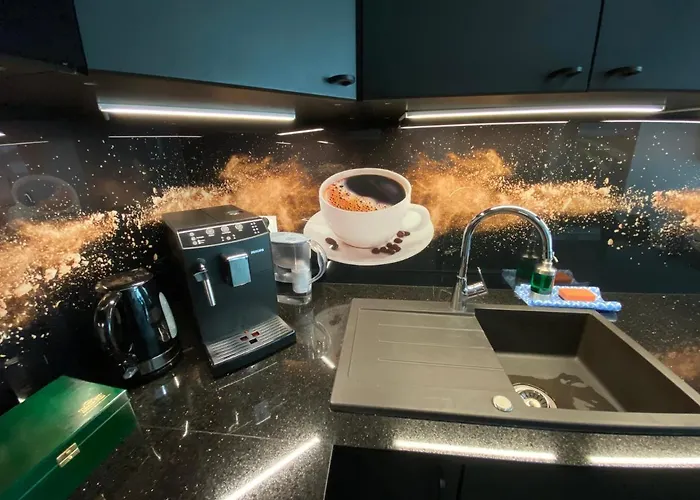 Magia Z Bezplatnym Parkingiem *