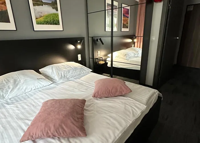 Magia Z Bezplatnym Parkingiem *