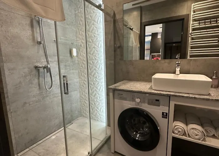 Magia Z Bezplatnym Parkingiem