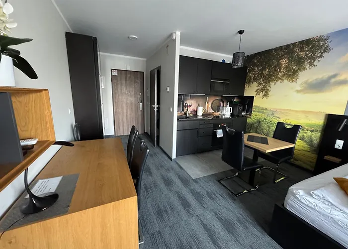 Magia Z Bezplatnym Parkingiem Rzeszów